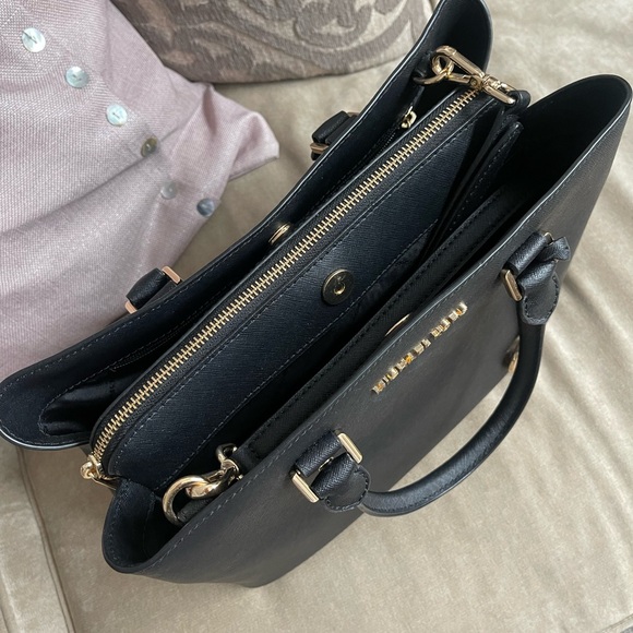 MICHAEL KORS Sutton Leather Medium Satchel Handbag - Picture 4 of 7